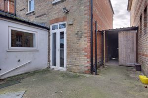 Rear External- click for photo gallery